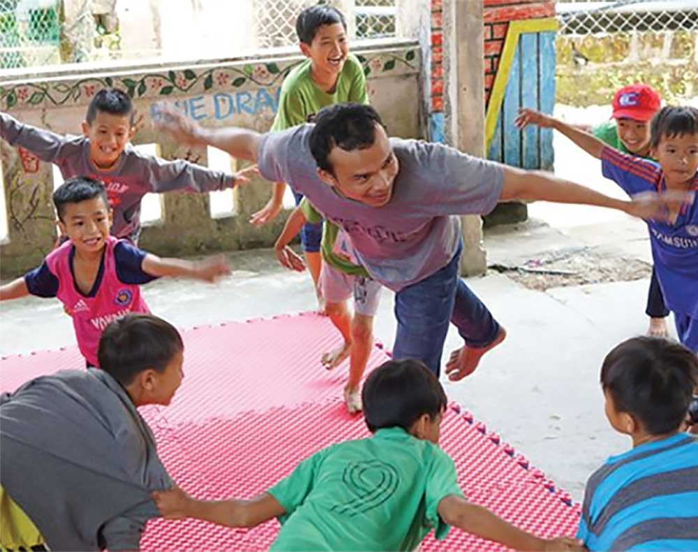 charity-img